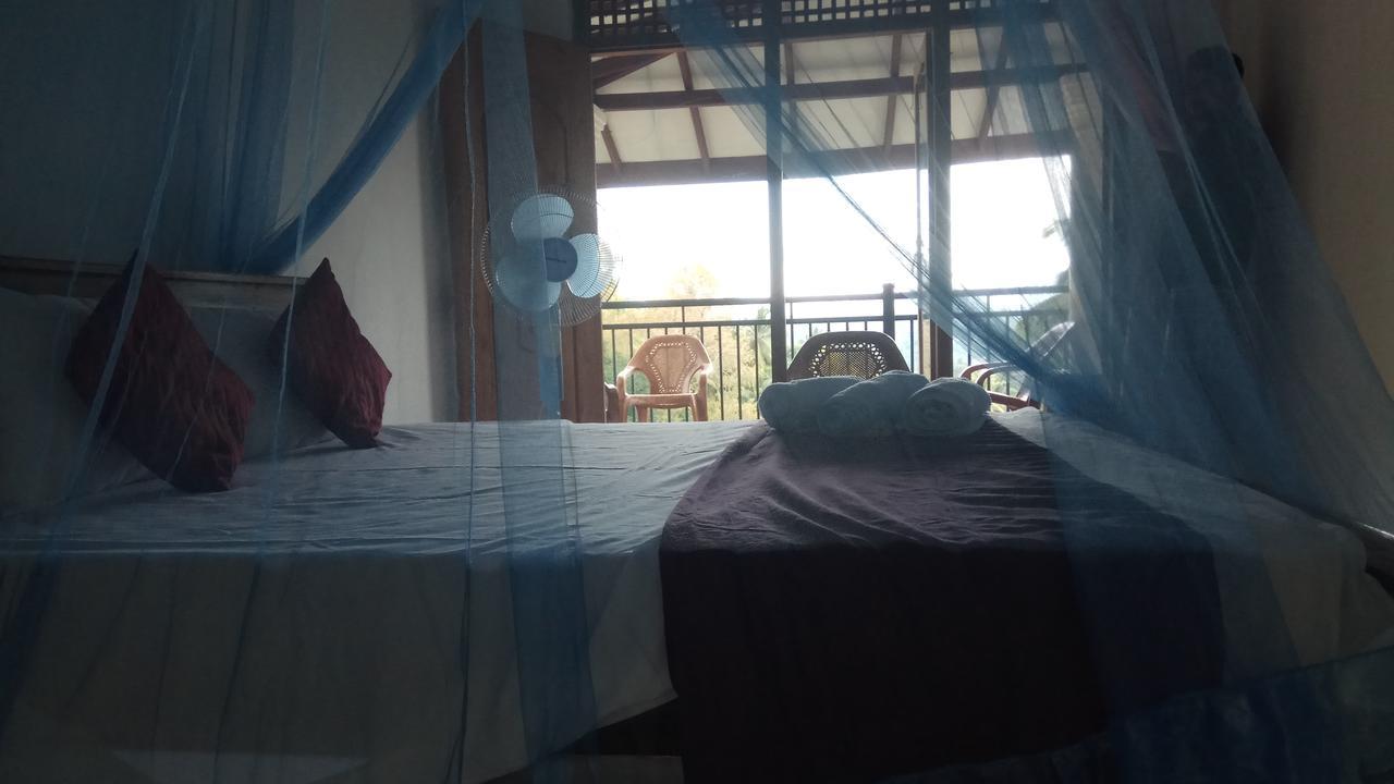 Dreamscape Home Stay Канді Екстер'єр фото